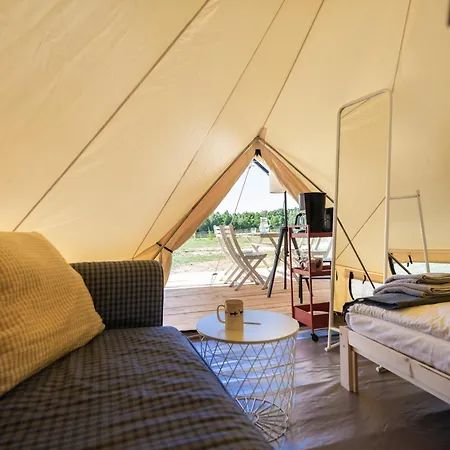 אוהל מפואר Glamping Szelagowka סורקביטי